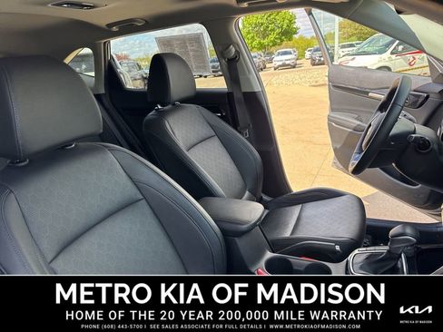 Used 2022 Kia Sportage LX AWD/4WD image 40