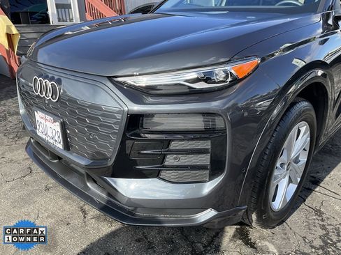 Used 2025 Audi Q6 e-tron Premium w/ Convenience Package image 89