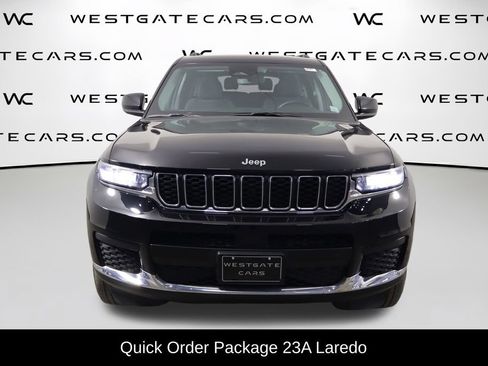 Used 2023 Jeep Grand Cherokee L Laredo w/ Luxury Tech Group I AWD/4WD image 2