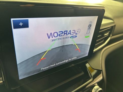 Used 2021 Ford Explorer ST w/ ST Street Pack image 17