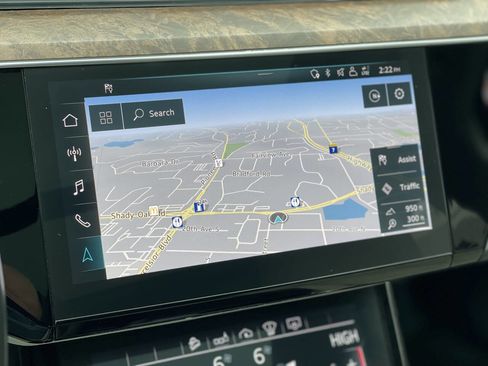 Used 2019 Audi e-tron Prestige w/ Prestige Package image 20