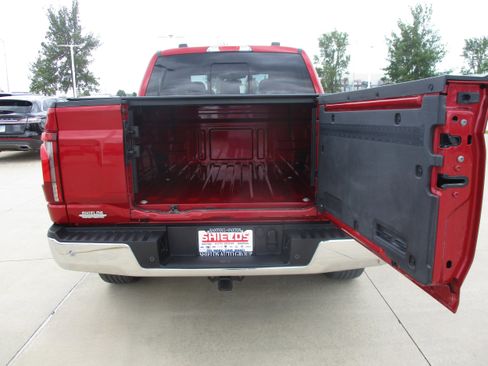 Used 2024 Ford F150 Lariat w/ Bed Utility Package AWD/4WD image 7