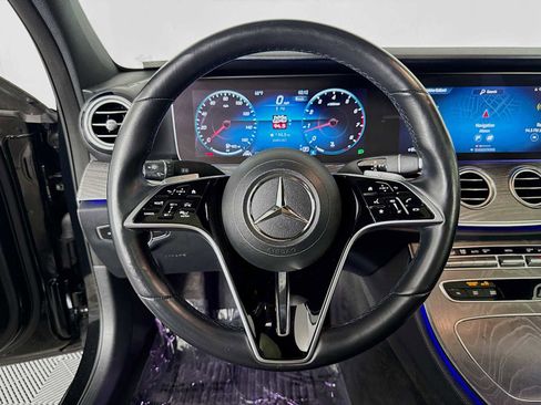 Used 2021 Mercedes-Benz E 350 4MATIC Sedan image 12
