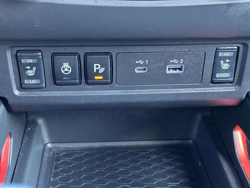 Used 2023 Nissan Frontier PRO-4X w/ Pro Convenience Package image 22