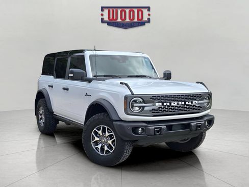 Used 2025 Ford Bronco Badlands AWD/4WD image 1