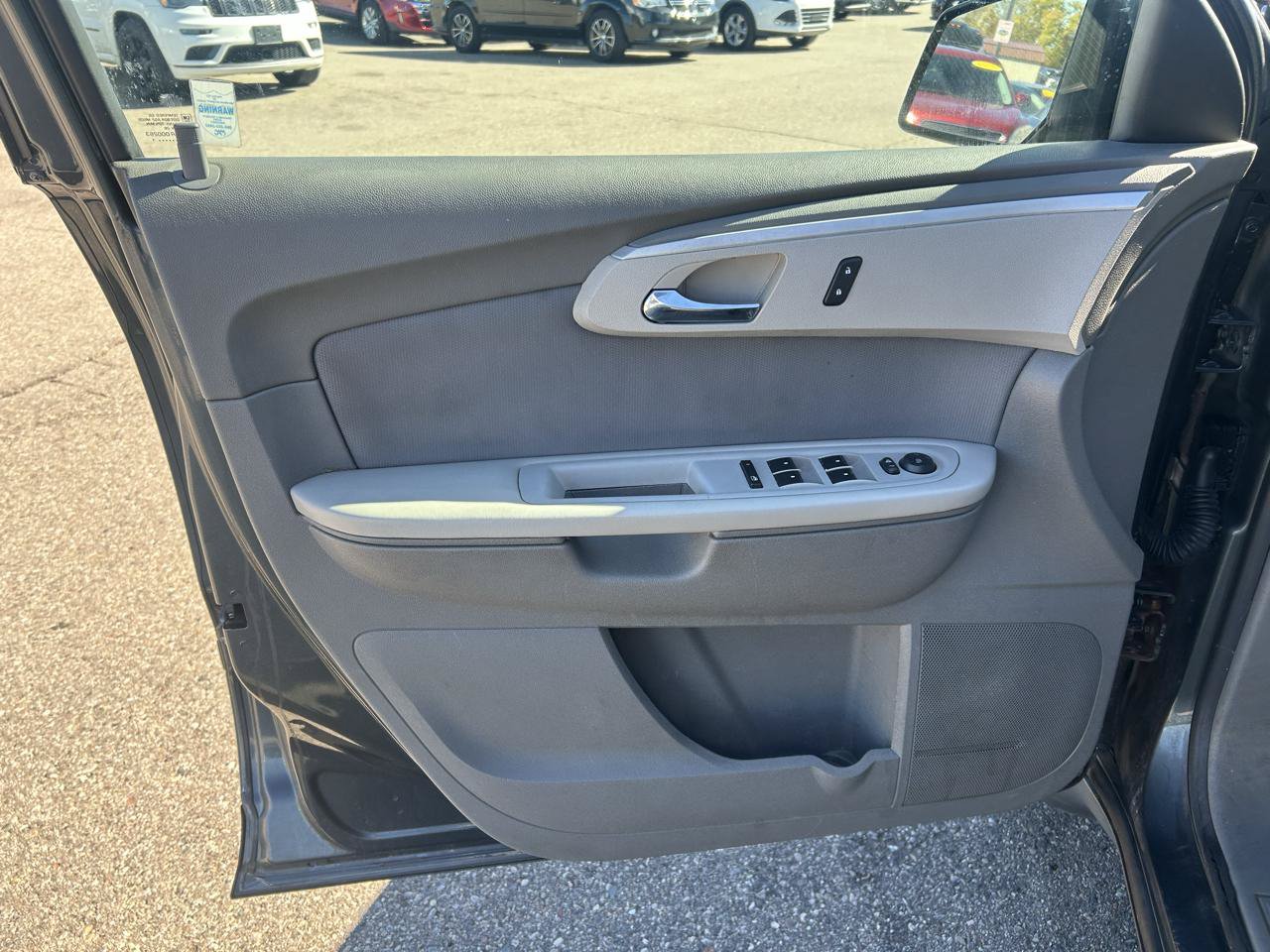 Used 2011 Chevrolet Traverse LS AWD/4WD image 15