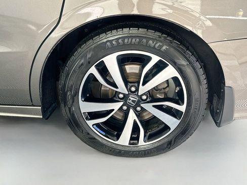 Used 2019 Honda Odyssey Elite image 35