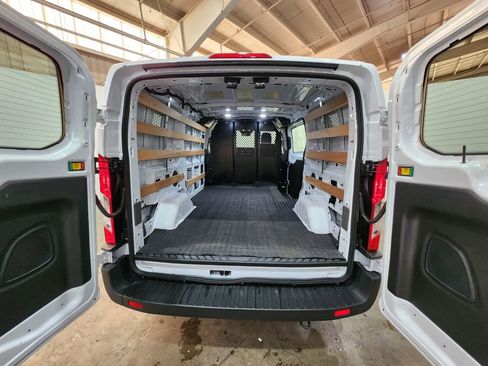 Used 2024 Ford Transit 250 Low Roof w/ Exterior Upgrade Package image 10