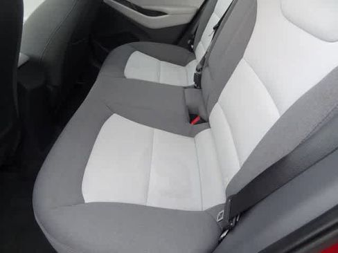 Used 2020 Hyundai Ioniq SEL FWD image 23