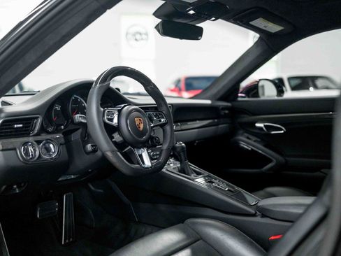 Used 2019 Porsche 911 Turbo S AWD/4WD image 2