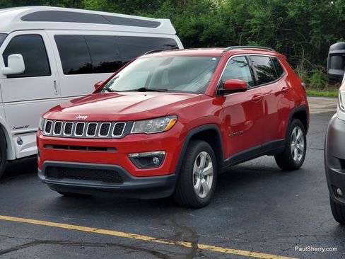 Used 2020 Jeep Compass Latitude w/ Popular Equipment Group AWD/4WD image 4
