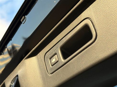 New 2025 Honda Pilot TrailSport image 8