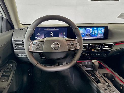 New 2026 Nissan Sentra SR w/ SR Premium Package FWD image 23