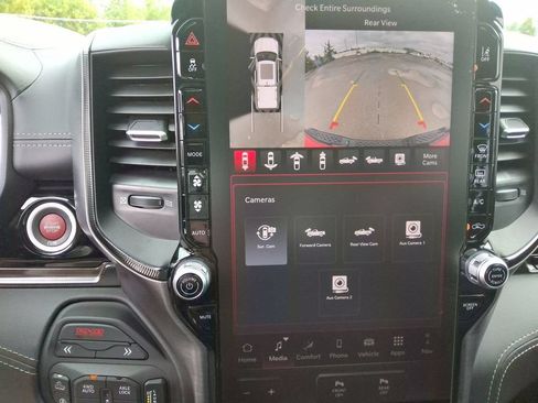 Used 2025 RAM 1500 RHO w/ RHO Level 1 Equipment Group AWD/4WD image 16