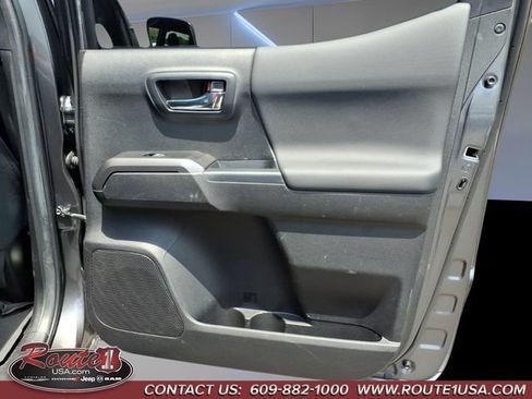 Used 2023 Toyota Tacoma TRD Off-Road AWD/4WD image 16
