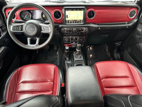 Used 2023 Jeep Wrangler Unlimited Rubicon 4xe AWD/4WD image 14