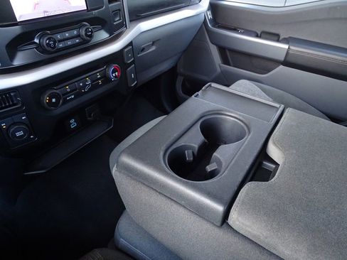 Used 2023 Ford F150 XLT image 41