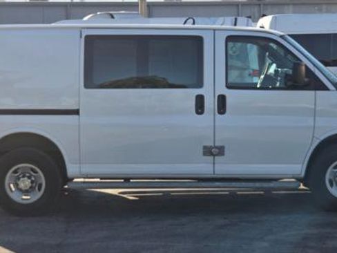Used 2020 Chevrolet Express 2500 2500 CARGO VAN w/ Driver Convenience Package image 8