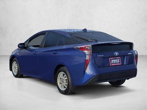 Used 2016 Toyota Prius Three image 8