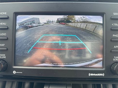 Used 2022 Toyota RAV4 XLE image 25