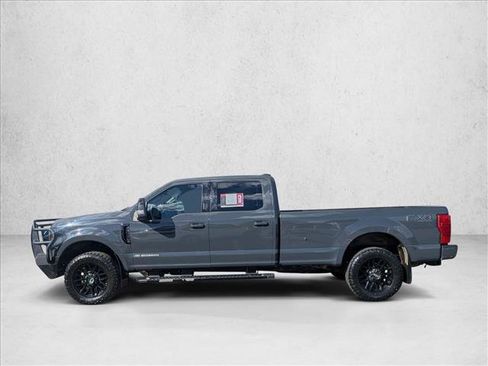 Used 2021 Ford F350 Lariat image 8