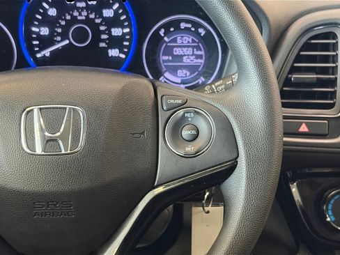Used 2019 Honda HR-V LX image 28
