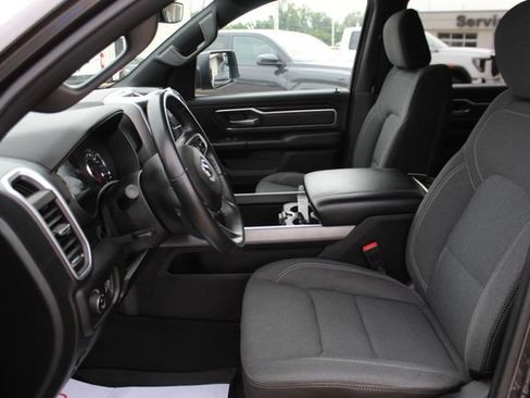 Used 2023 RAM 1500 Big Horn AWD/4WD image 15