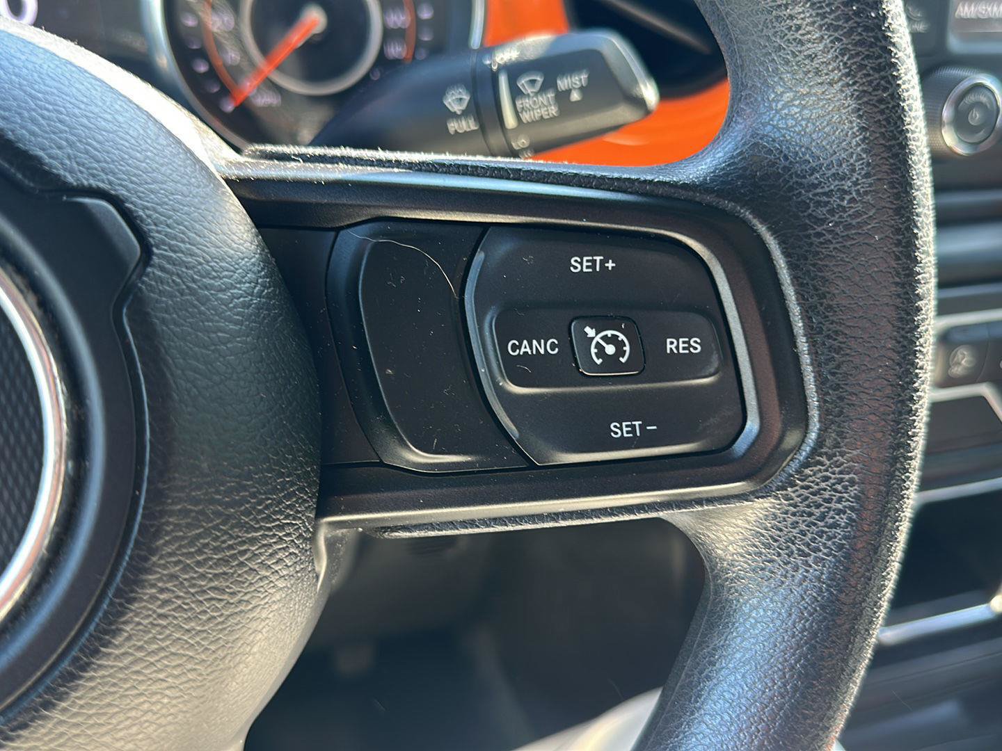Used 2018 Jeep Wrangler Sport AWD/4WD image 16