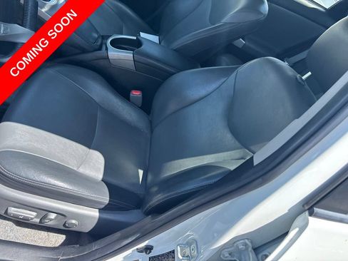 Used 2015 Toyota Prius Five FWD image 14