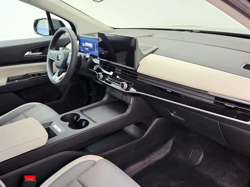 Used 2025 Honda Prologue EX image 24
