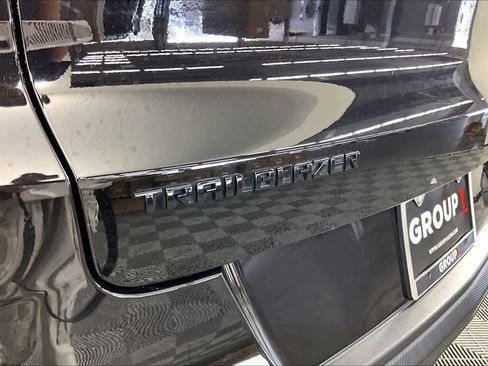 Used 2023 Chevrolet TrailBlazer RS image 59