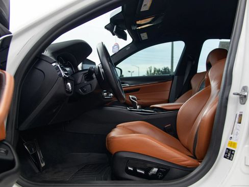 Used 2019 BMW M5 w/ Executive Package AWD/4WD image 24