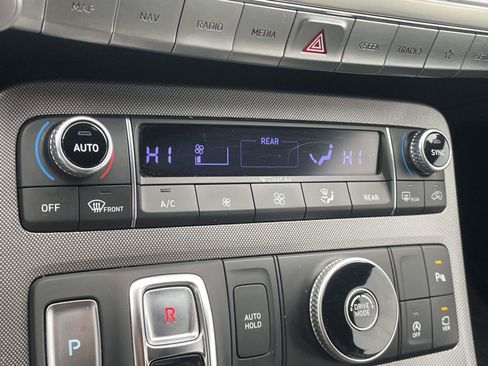 Used 2020 Hyundai Palisade Limited image 5