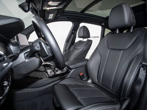 Used 2024 BMW X3 sDrive30i w/ M Sport Package RWD image 15