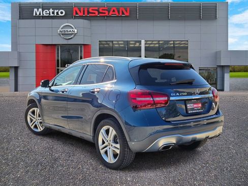 Used 2020 Mercedes-Benz GLA 250 image 4