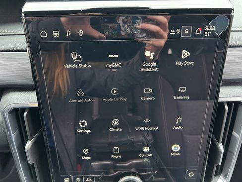 New 2026 GMC Acadia Elevation FWD image 28