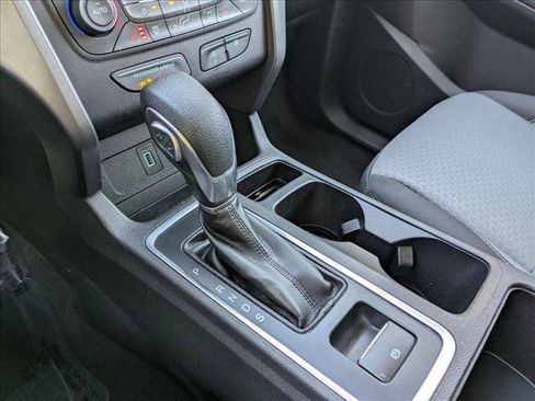 Used 2018 Ford Escape SE w/ Ford Safe & Smart Package image 12