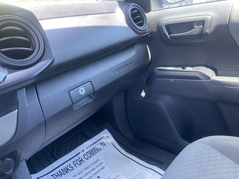 Used 2021 Toyota Tacoma SR w/ SR Convenience Package RWD image 19
