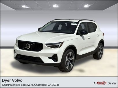 New 2026 Volvo XC40 B5 Plus w/ Protection Package Premier