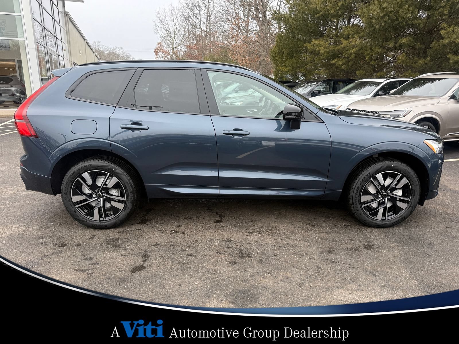 Used 2026 Volvo XC60 B5 Plus w/ Protection Package Premier AWD/4WD image 9