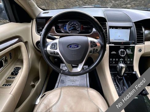 Used 2018 Ford Taurus Limited FWD image 5