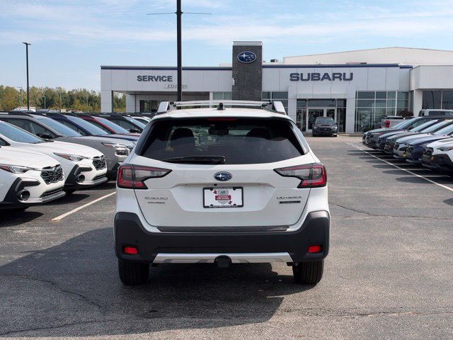 Certified 2025 Subaru Outback Touring XT AWD/4WD image 6