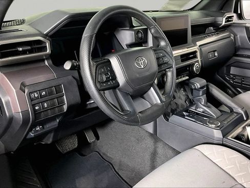 Used 2026 Toyota Tacoma SR5 RWD image 17
