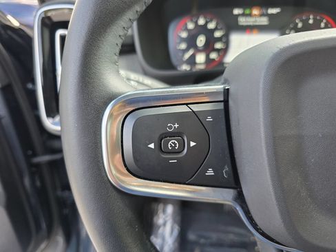 Used 2020 Volvo XC40 T5 Inscription w/ Protection Package Premier AWD/4WD image 19