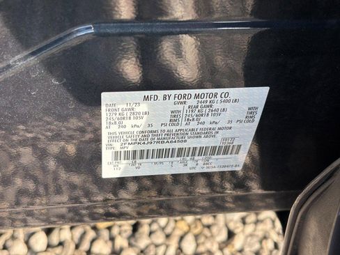 Used 2024 Ford Edge SEL w/ Convenience Package image 26