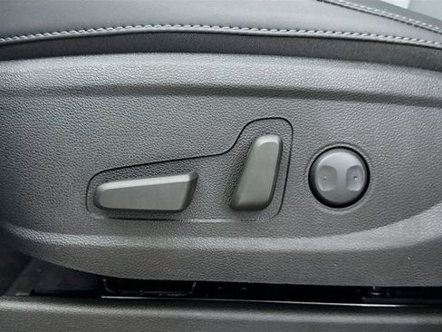 New 2025 Kia Telluride S image 20