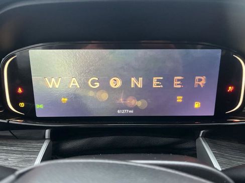 Used 2022 Jeep Wagoneer Series III w/ Premium Group I image 5