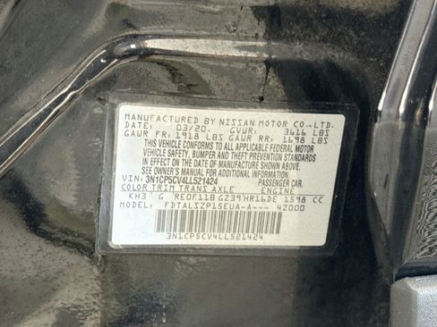 Used 2020 Nissan Kicks SV FWD image 40