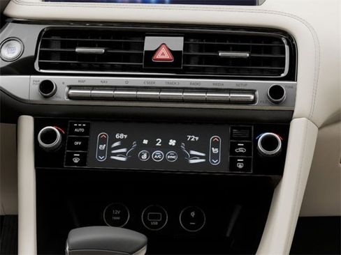 New 2026 Genesis G70 2.5T Prestige image 15