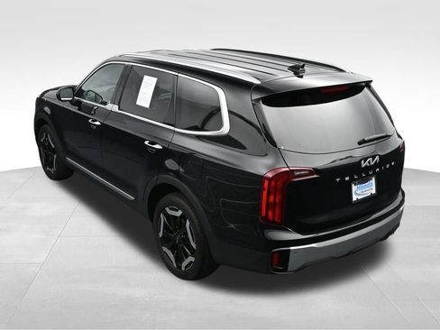 Used 2023 Kia Telluride S FWD image 29